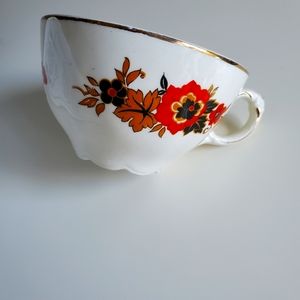 Antique Tea Cup Wedgwood Richelieu and saucer. Rare pattern